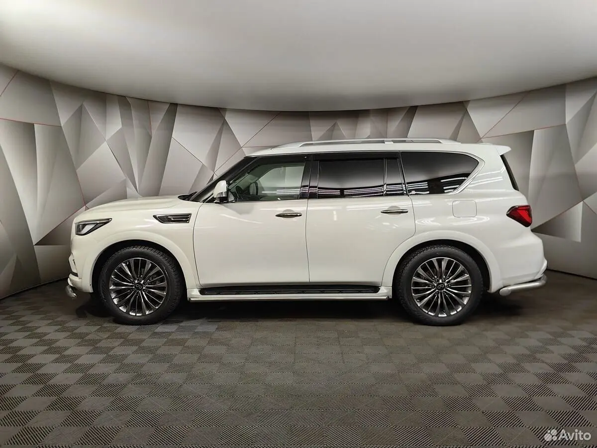 Infiniti