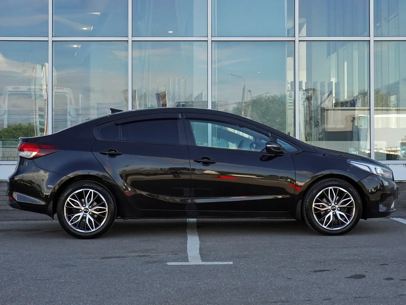 Kia