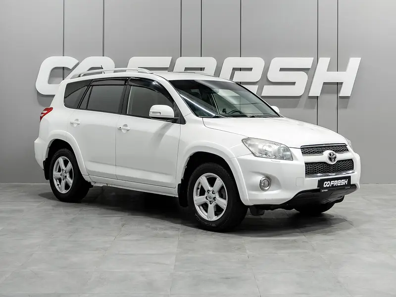 RAV4