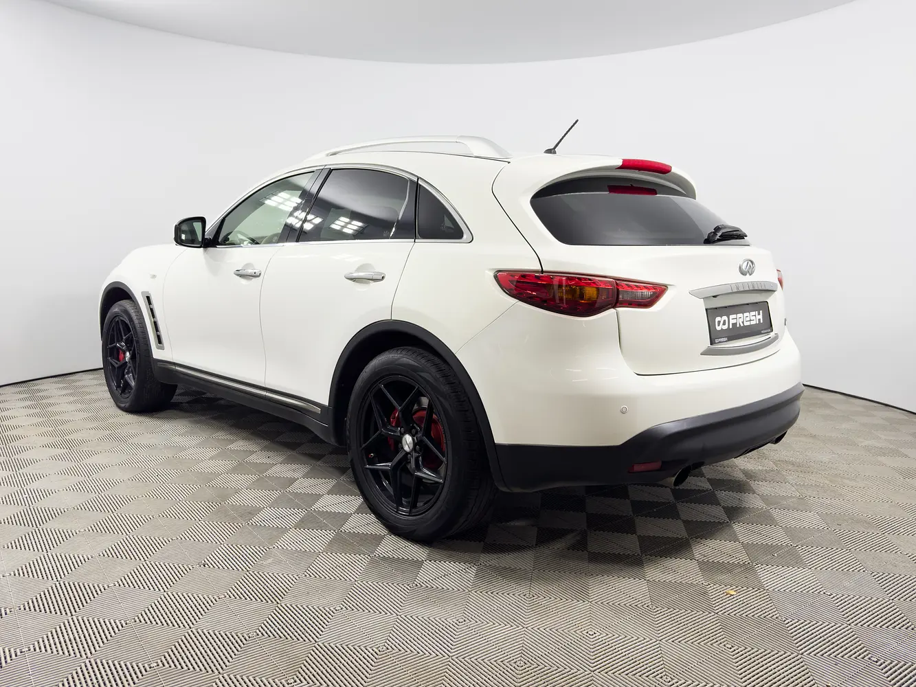 Infiniti