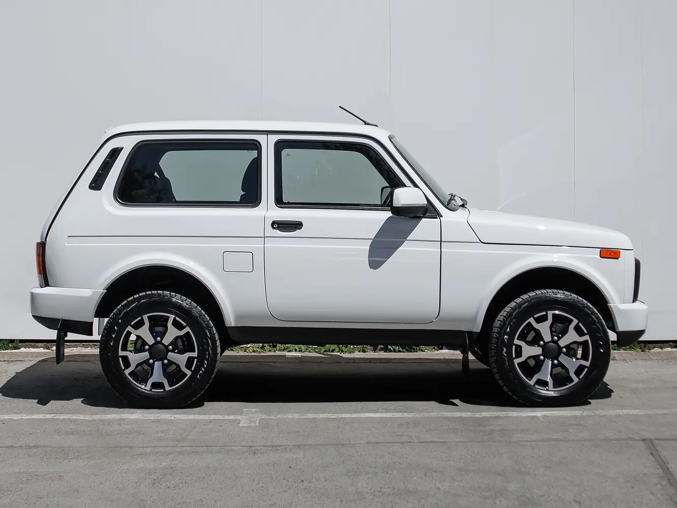 LADA (ВАЗ)