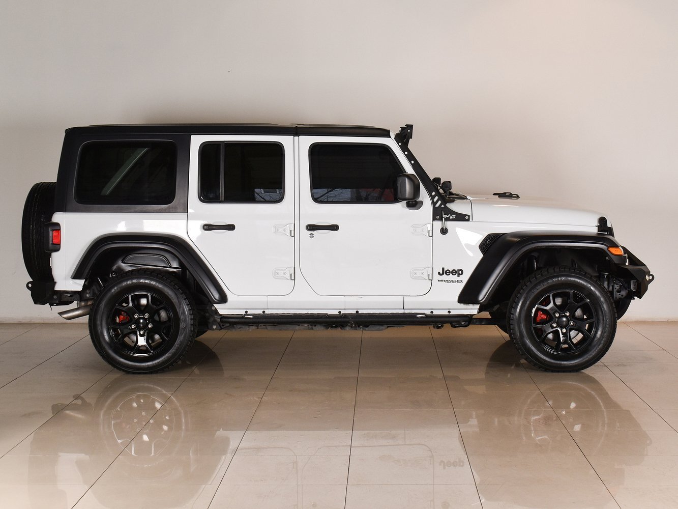 Jeep Wrangler Р±РµР»С‹Р№