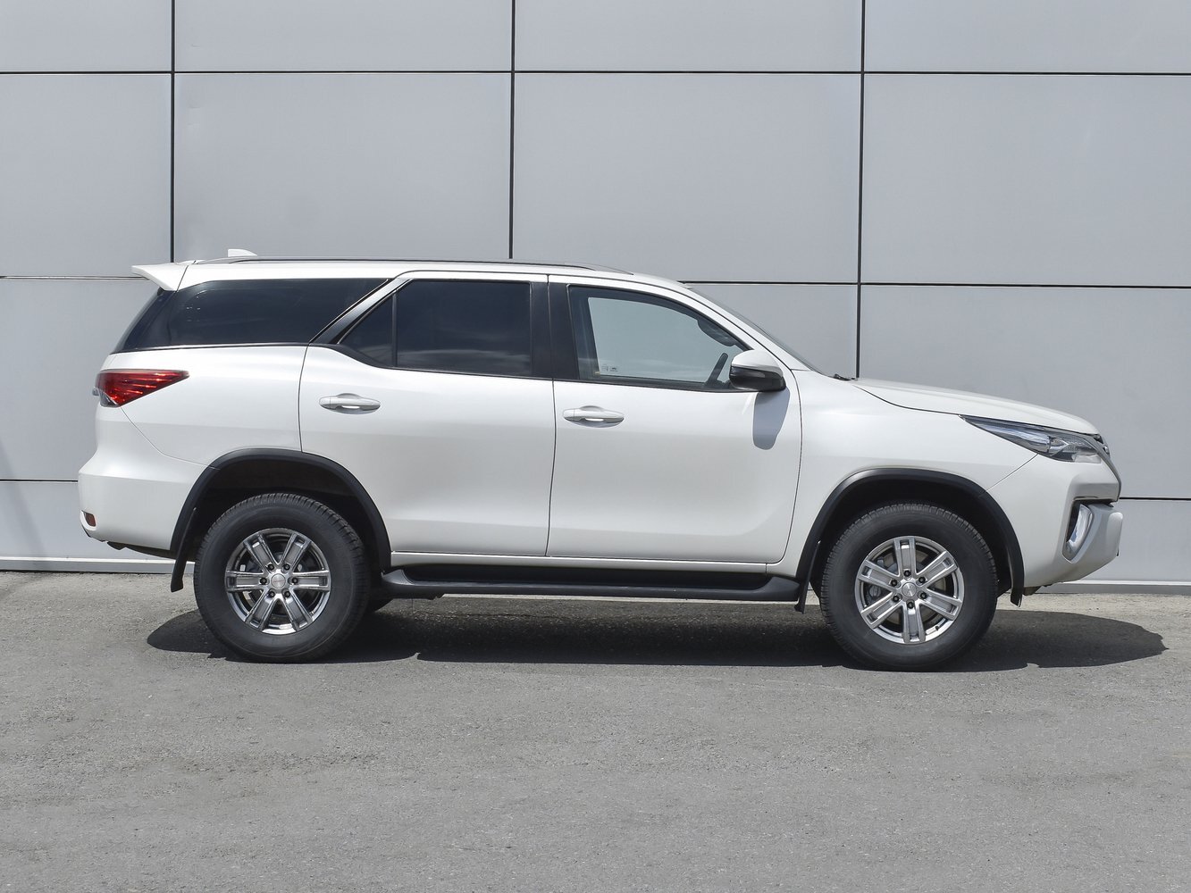 Toyota Fortuner 2017