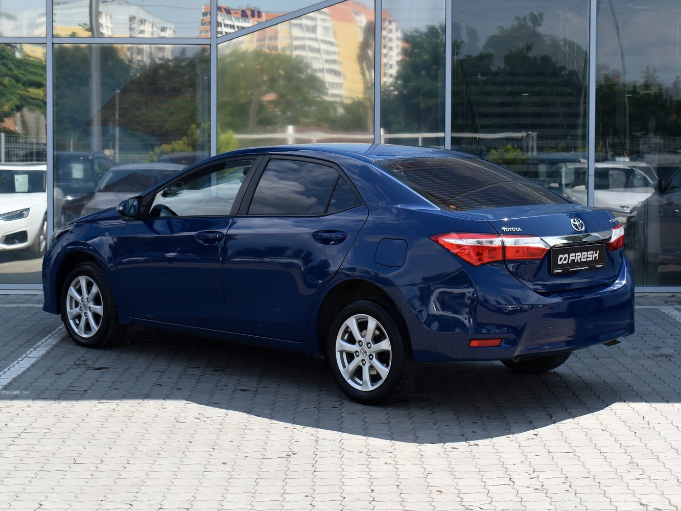 Toyota Corolla 2013 синий