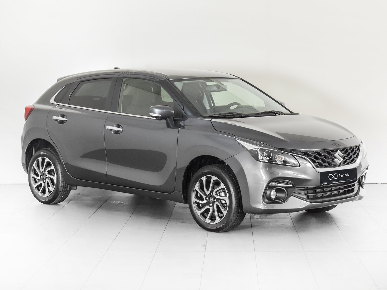 Сузуки балено 2023 комплектации. Сузуки Балено 2023. Suzuki Baleno 2023 цвет серебро. Сузуки Балено 2023 года фото. Сузуки Балено 2023 цена.