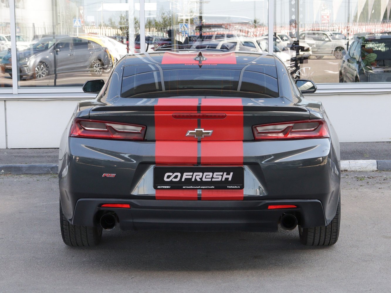 Chevrolet Camaro 2018 серый