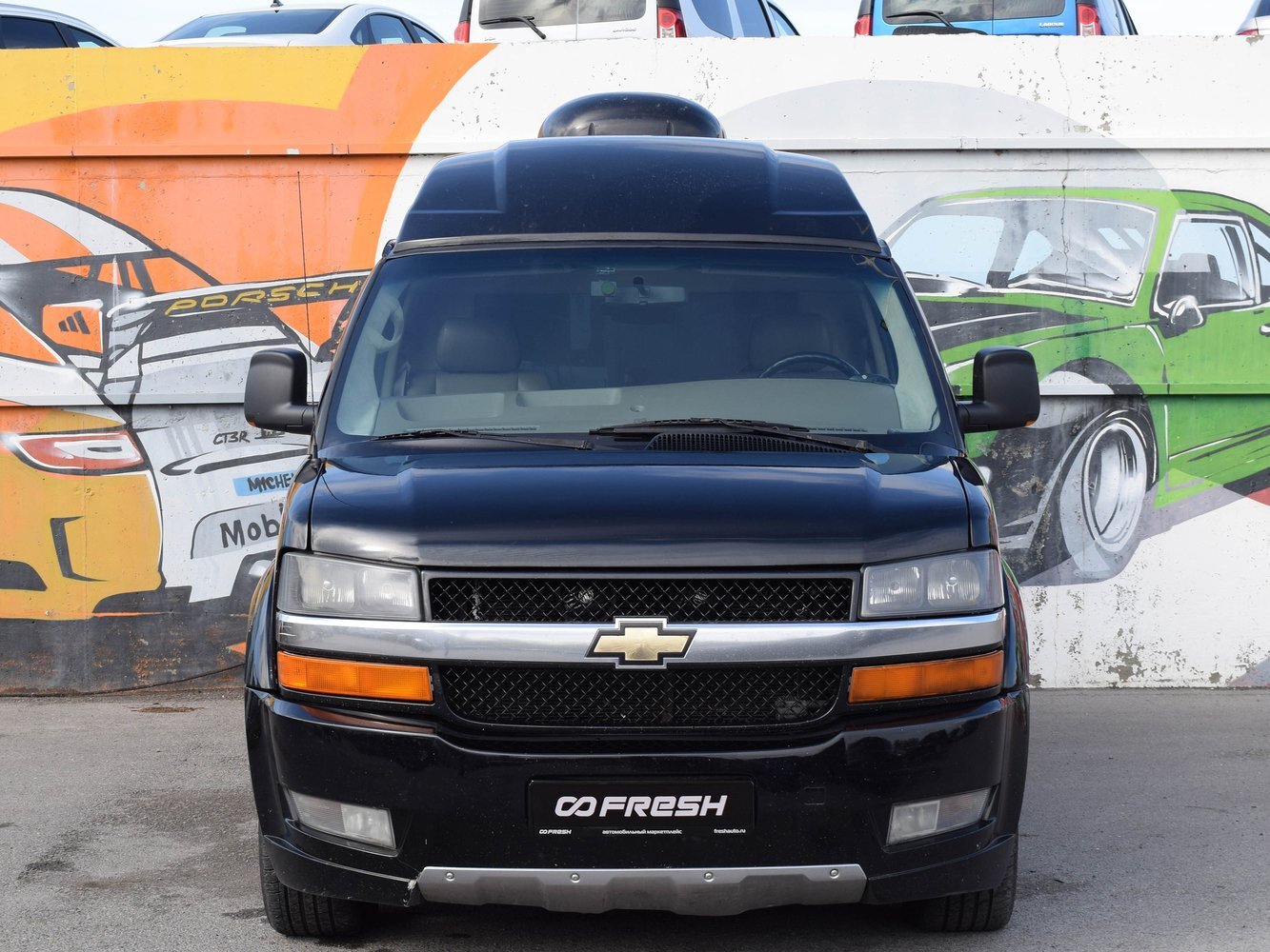 Минивэны ростовская область. Chevrolet Express r20. Chevrolet Express 1995. Chevrolet Express 1987. Chevrolet Express 1992.