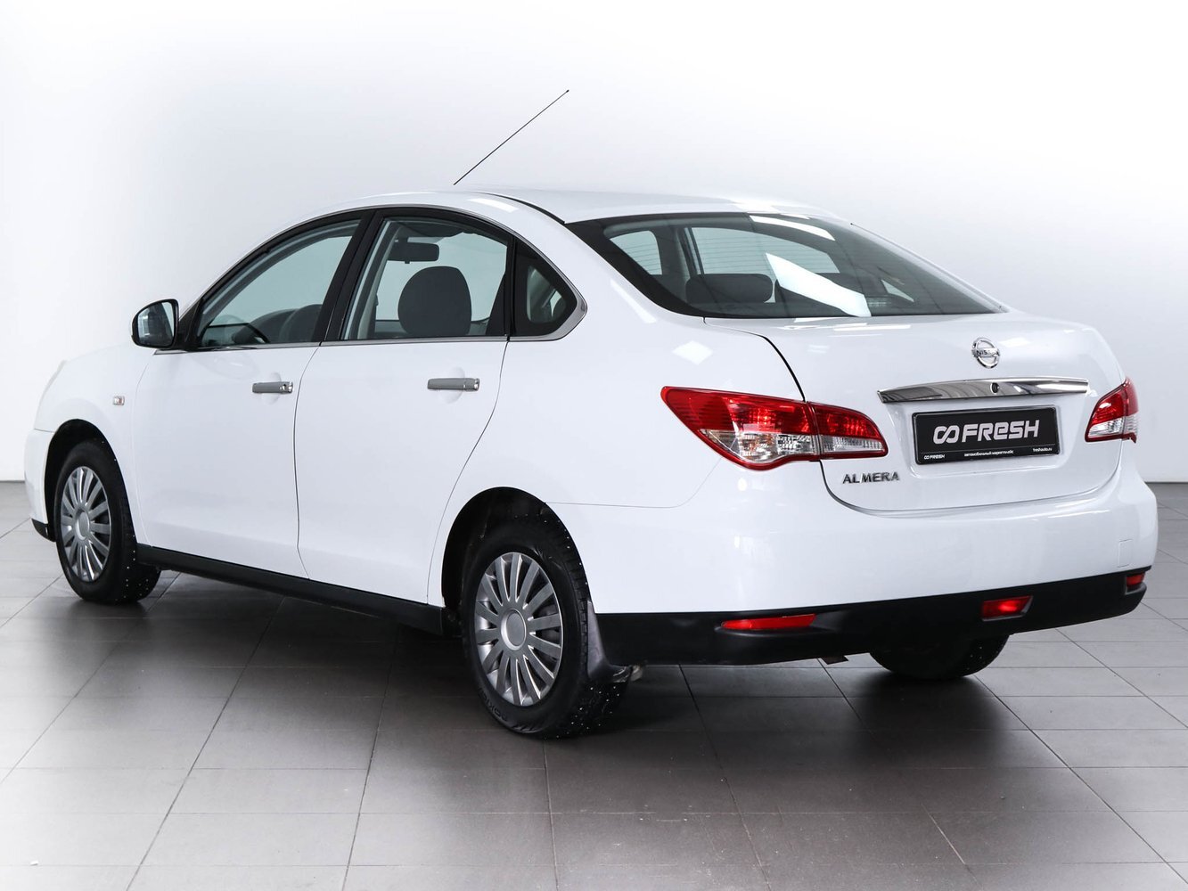 Nissan Almera 2014