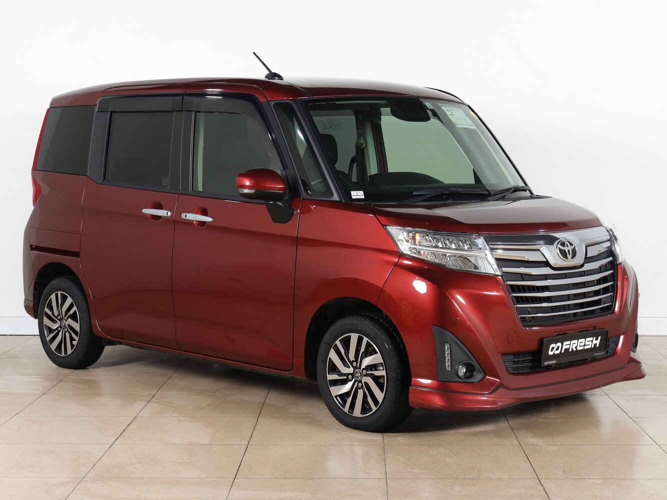 Toyota roomy отзывы. Toyota roomy 2019. Тойота roomy 1. Toyota roomy диски. Toyota roomy 2019 фото панели.