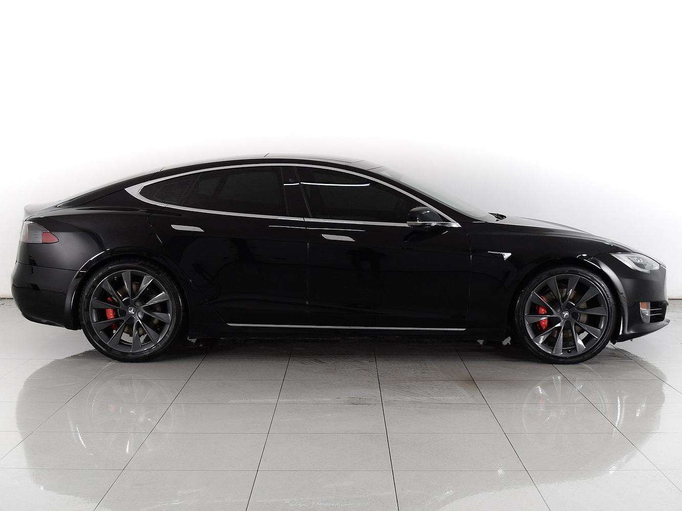 Р›РёС„С‚Р±СЌРє Tesla model s