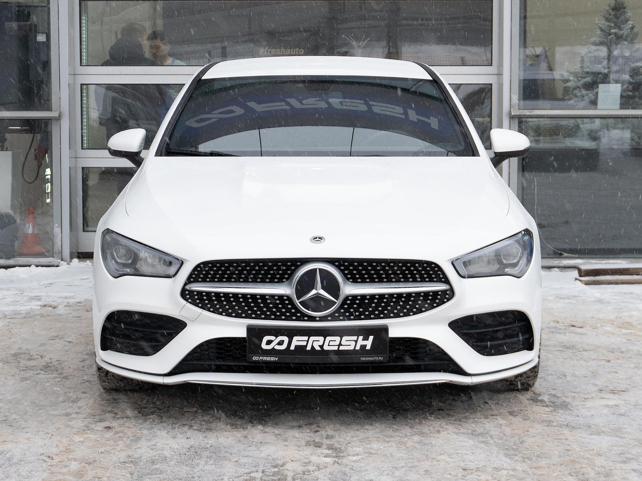 Mercedes Benz CLA 2020 С бантом