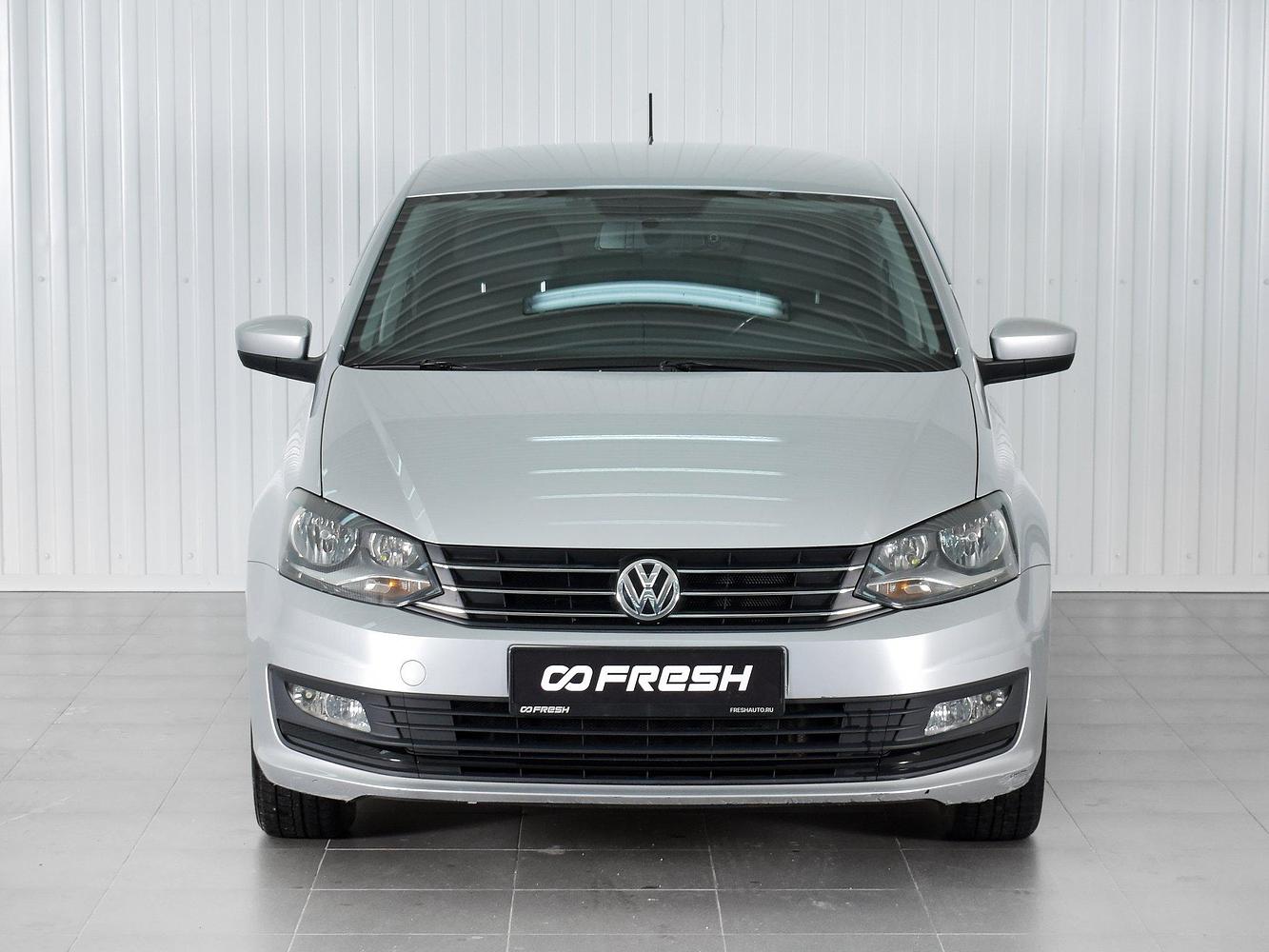 Volkswagen polo 2017 белый. Volkswagen polo sedan 2017 салон. Volkswagen polo sedan 2017. Volkswagen polo седан 2017. фольксваген поло седан 2016 салон.