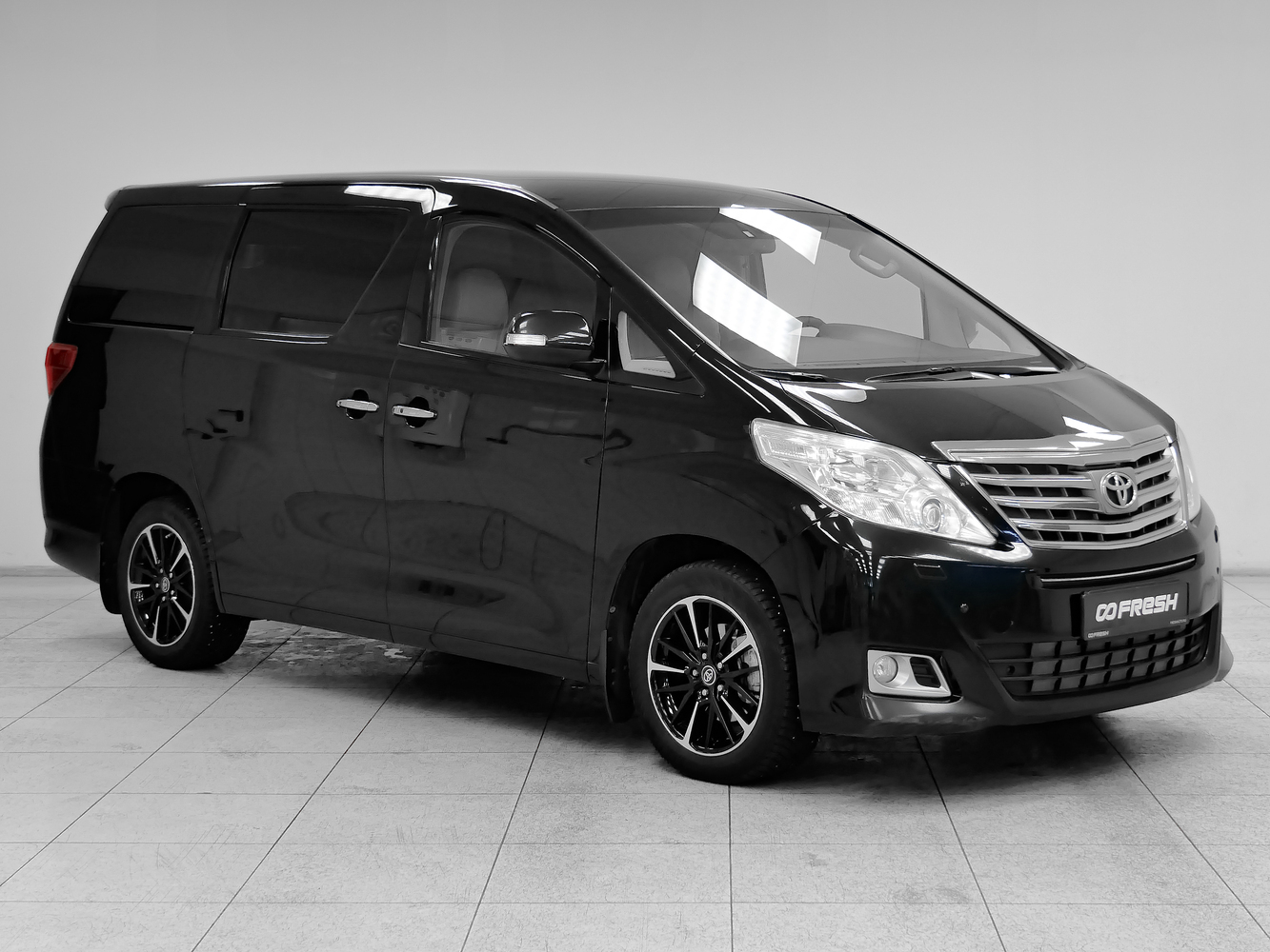 Toyota Alphard с пробегом 236815 км | Купить б/у Toyota Alphard 2012 года в  Екатеринбурге | Fresh Auto