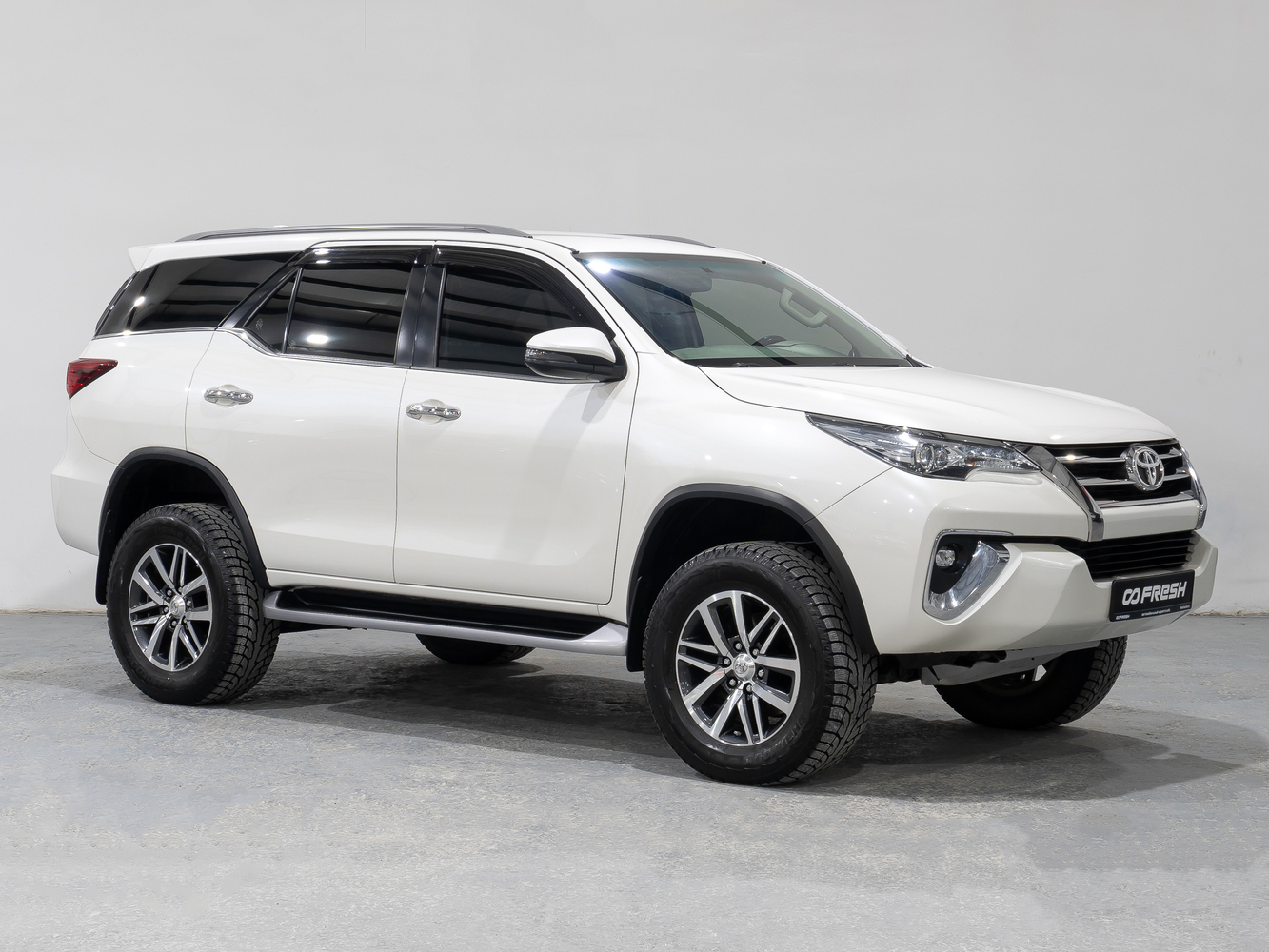 Toyota Fortuner с пробегом 84938 км | Купить б/у Toyota Fortuner 2020 года  в Москве | Fresh Auto