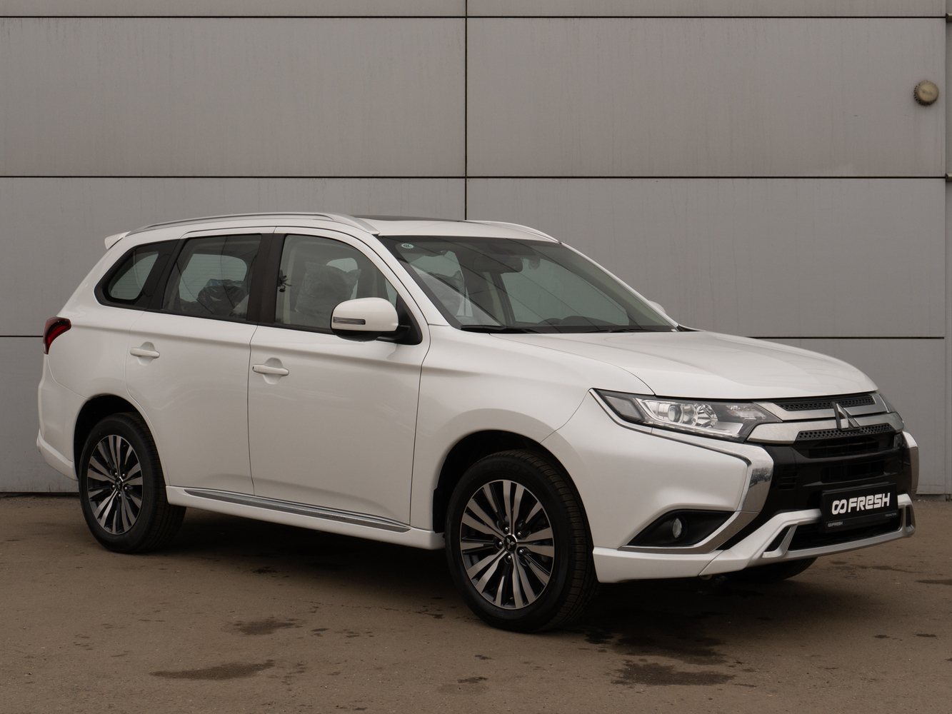 Mitsubishi Outlander с пробегом 47 км | Купить б/у Mitsubishi Outlander  2022 года в Воронеже | Fresh Auto