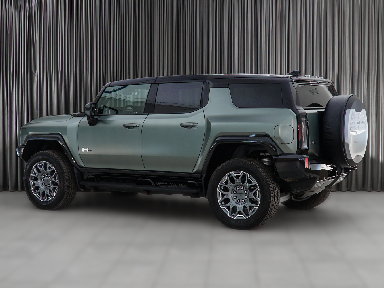 GMC Hummer EV с пробегом 525 км | Купить б/у GMC Hummer EV 2023 года в  Москве | Fresh Auto