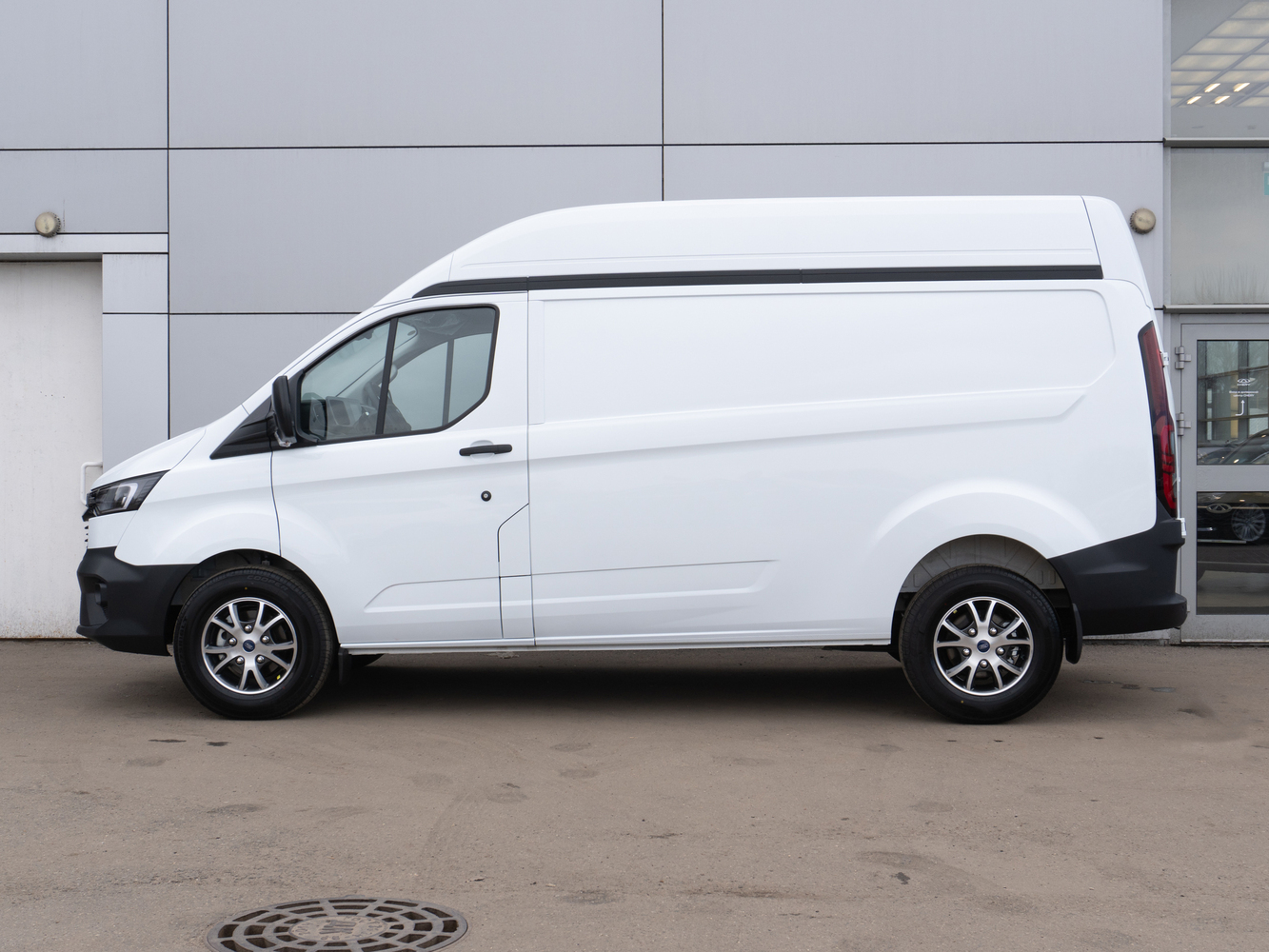 Ford Transit Custom с пробегом 25 км | Купить б/у Ford Transit Custom 2024  года в Москве | Fresh Auto