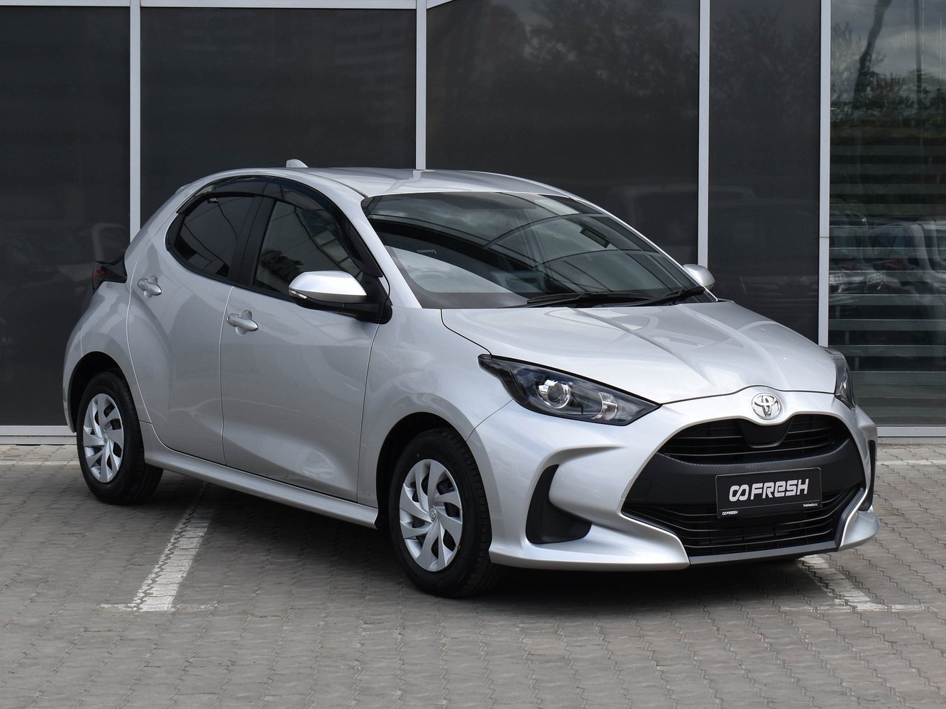 Toyota Yaris с пробегом 26541 км | Купить б/у Toyota Yaris 2020 года в  Краснодаре | Fresh Auto