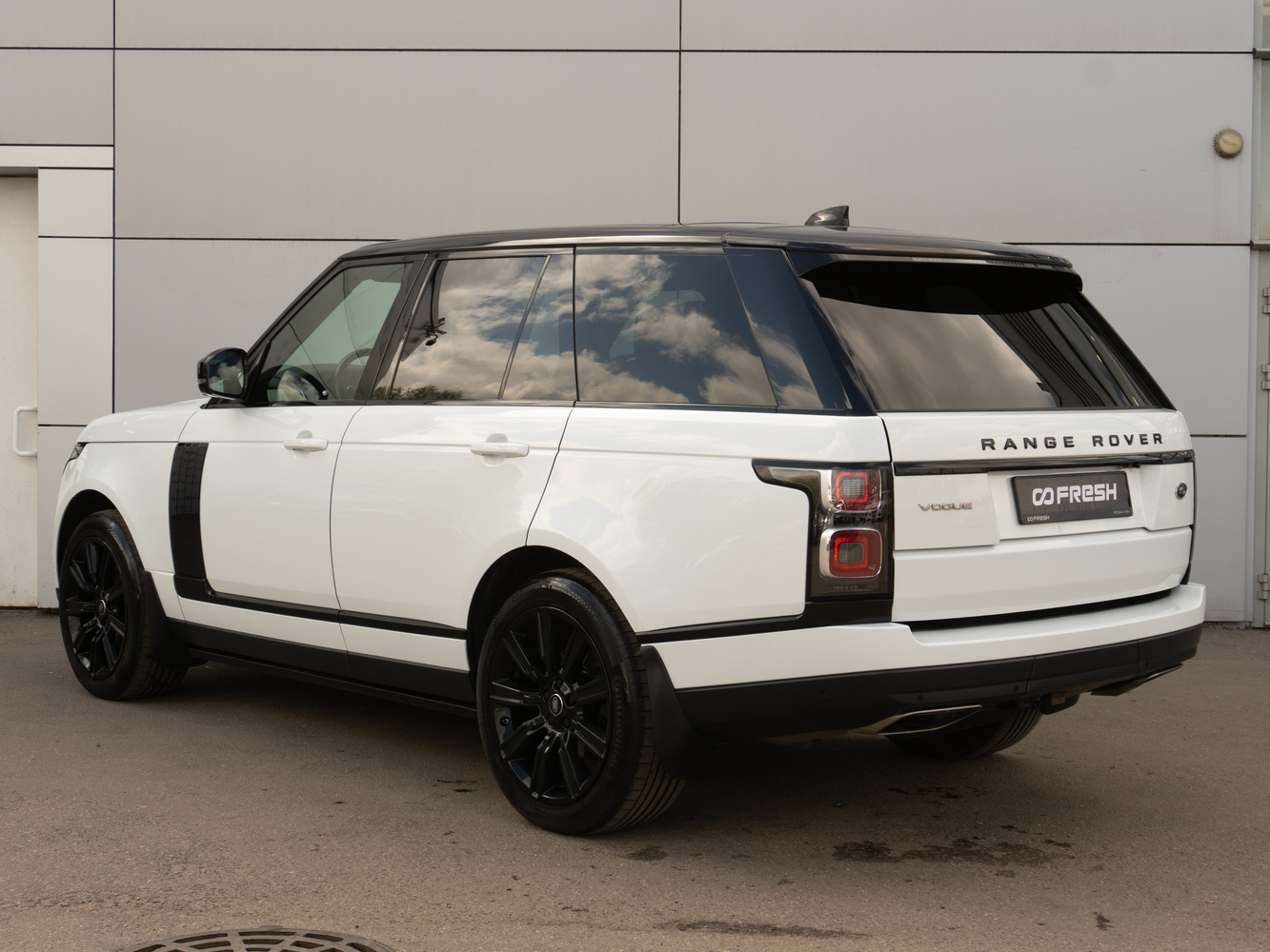 Land Rover Range Rover с пробегом 103003 км | Купить б/у Land Rover Range  Rover 2018 года в Краснодаре | Fresh Auto