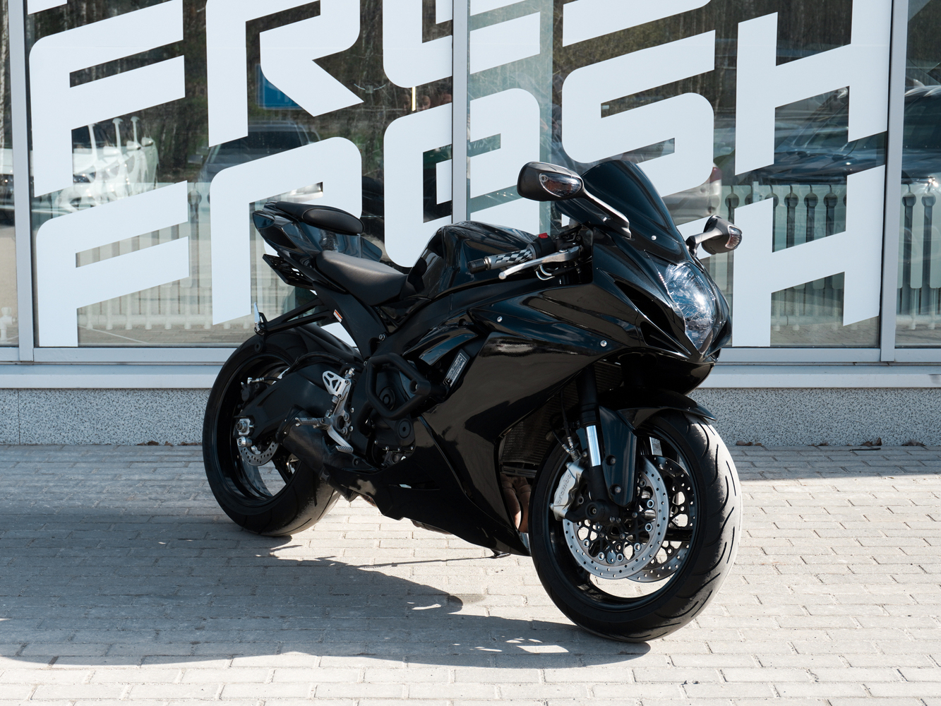 Suzuki GSX-R 600 с пробегом 32365 км | Купить б/у Suzuki GSX-R 600 2011  года в Екатеринбурге | Fresh Auto