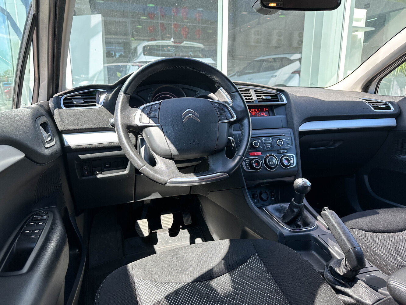 Citroen C4 с пробегом 115057 км | Купить б/у Citroen C4 2015 года в Москве  | Fresh Auto