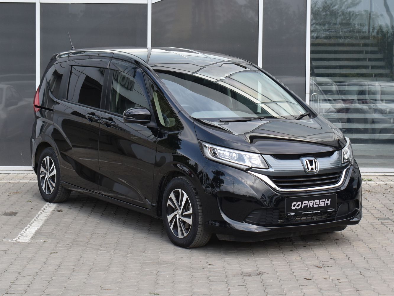 Honda Freed с пробегом 50454 км | Купить б/у Honda Freed 2017 года в  Волгограде | Fresh Auto