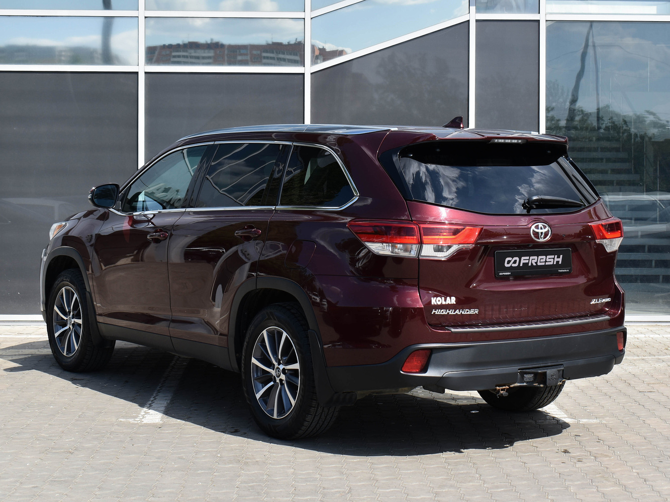 Toyota Highlander с пробегом 120561 км | Купить б/у Toyota Highlander 2019  года в Москве | Fresh Auto