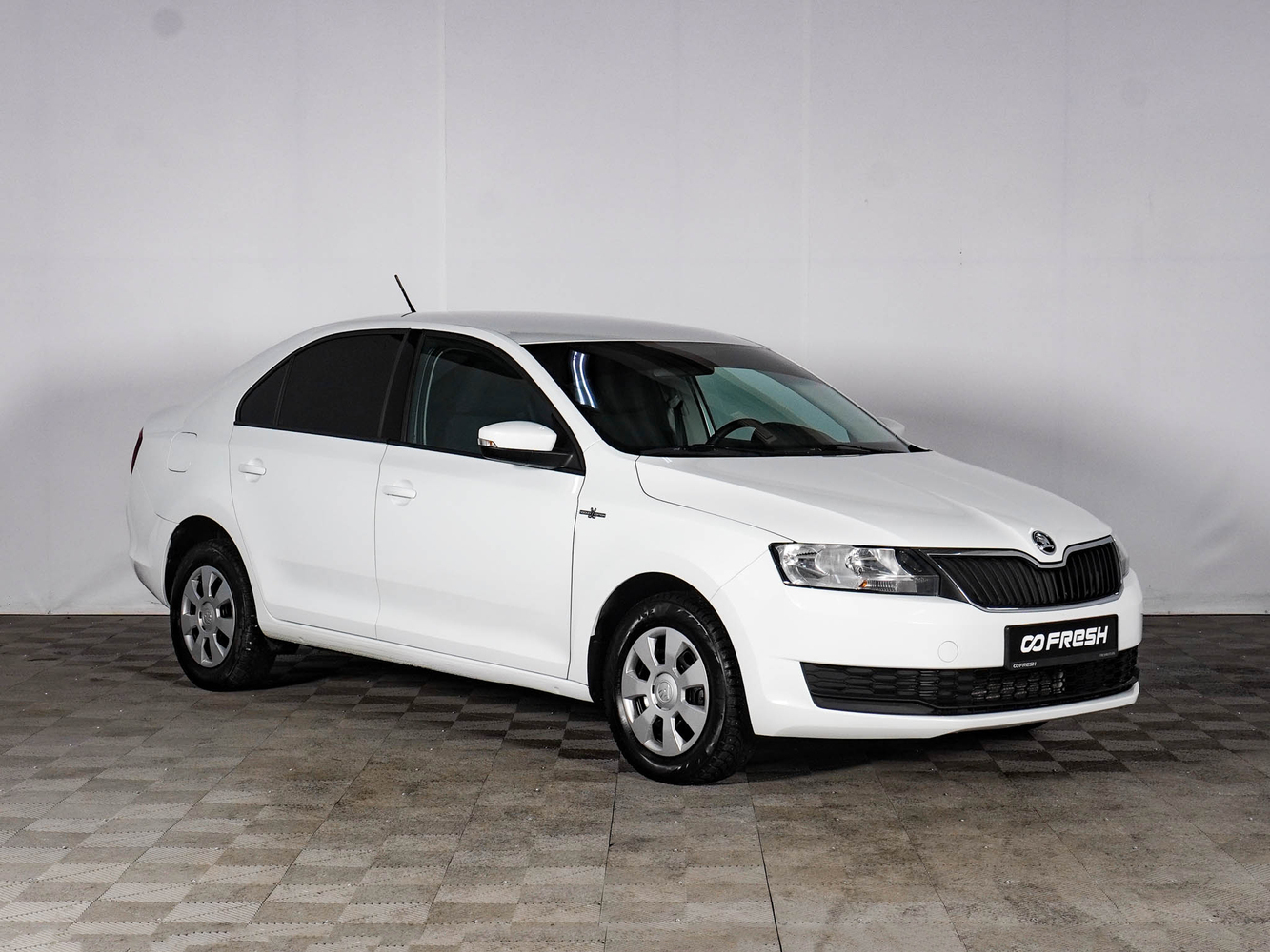 Skoda Rapid с пробегом 127929 км | Купить б/у Skoda Rapid 2019 года в  Москве | Fresh Auto