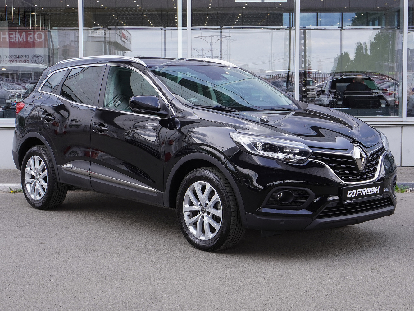 Renault Kadjar с пробегом 151090 км | Купить б/у Renault Kadjar 2019 года в  Москве | Fresh Auto