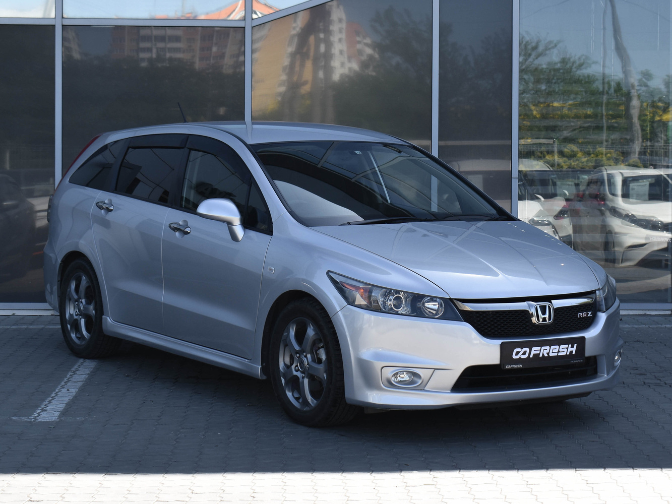 Honda Stream с пробегом 105198 км | Купить б/у Honda Stream 2008 года в  Москве | Fresh Auto