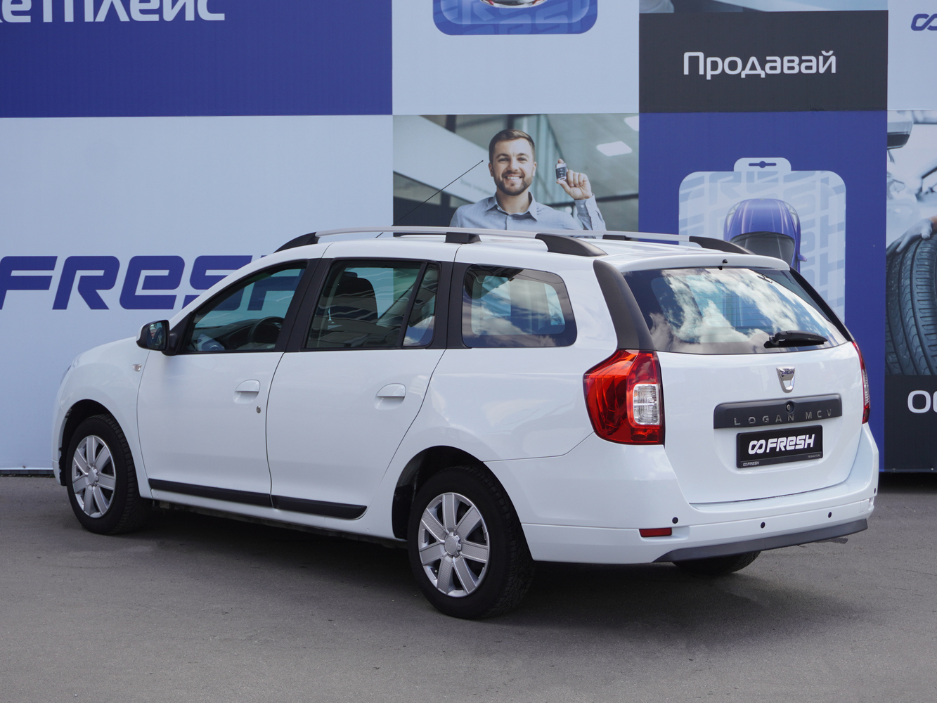 Dacia Logan с пробегом 80155 км | Купить б/у Dacia Logan 2019 года в Москве  | Fresh Auto