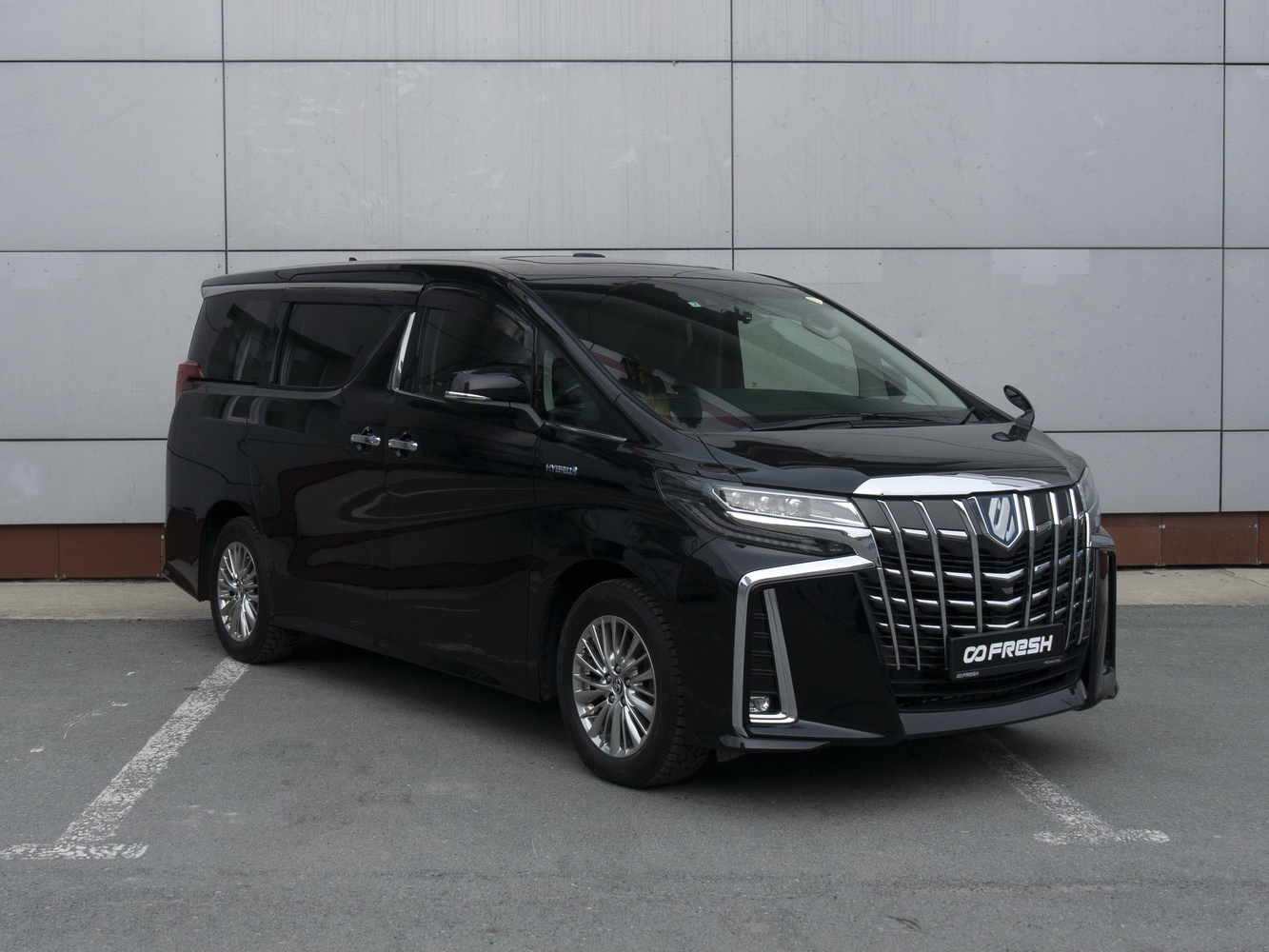 Toyota Alphard с пробегом 104475 км | Купить б/у Toyota Alphard 2019 года в  Москве | Fresh Auto