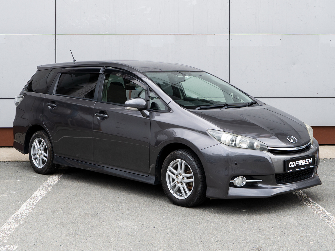 Toyota Wish с пробегом 100478 км | Купить б/у Toyota Wish 2013 года в  Смоленске | Fresh Auto