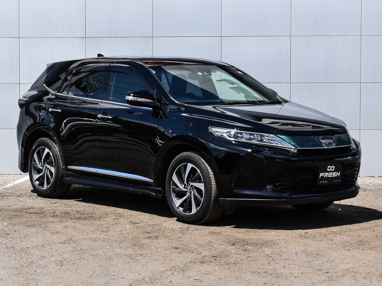 Toyota Harrier с пробегом 81612 км | Купить б/у Toyota Harrier 2017 года в  Краснодаре | Fresh Auto