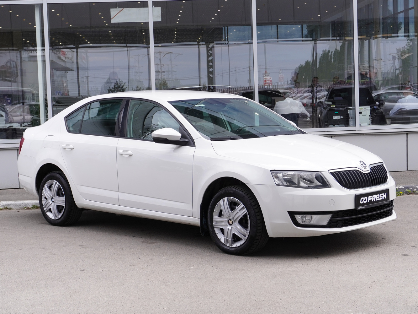 Skoda Octavia с пробегом 257656 км | Купить б/у Skoda Octavia 2015 года в  Москве | Fresh Auto