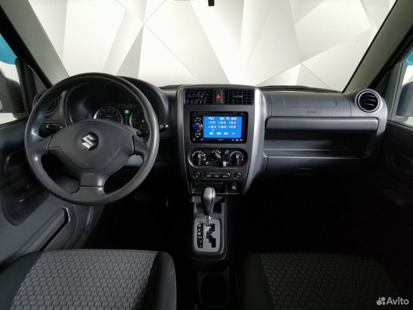 Suzuki Jimny с пробегом 97362 км | Купить б/у Suzuki Jimny 2011 года в  Москве | Fresh Auto