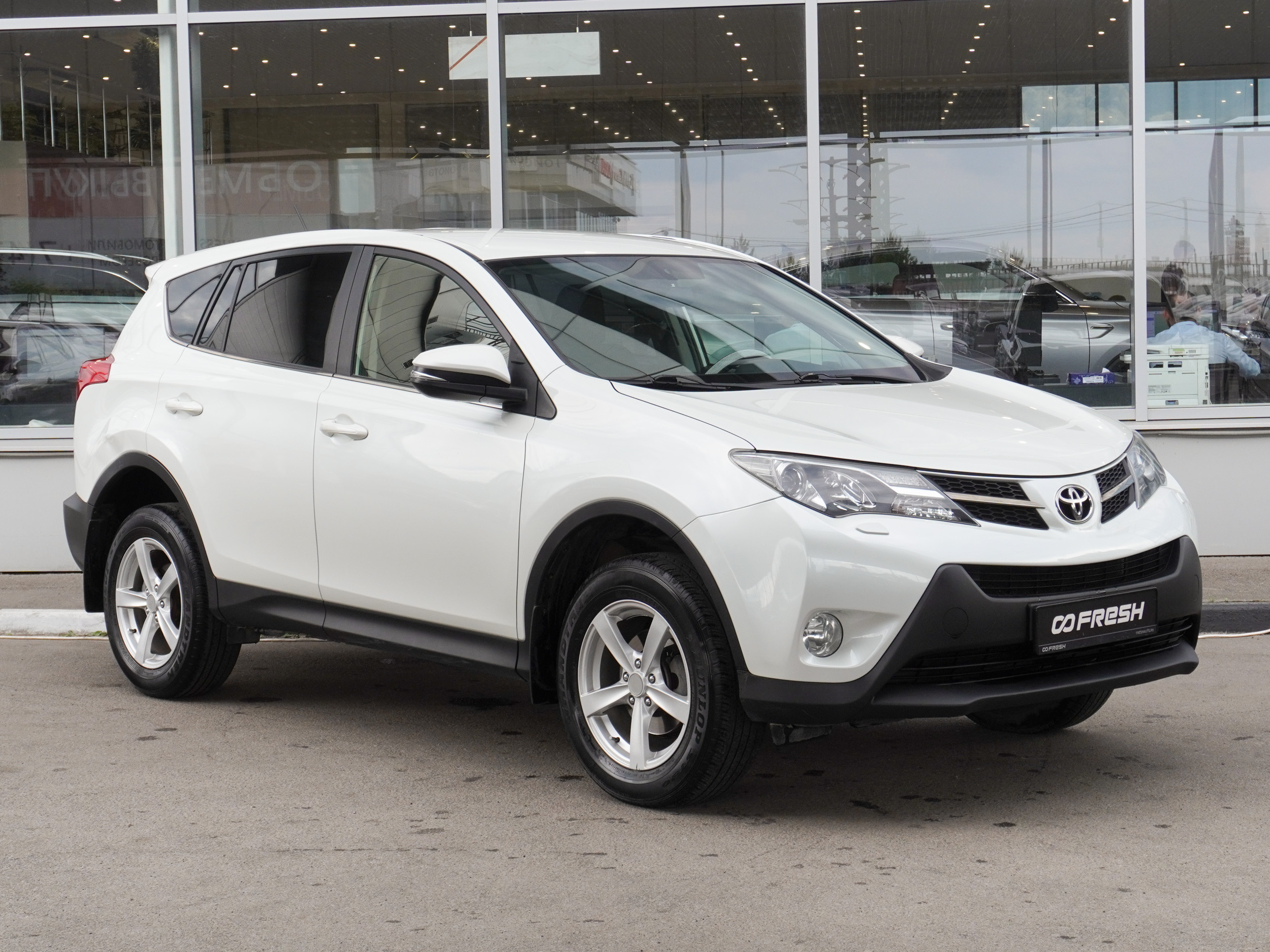 Toyota RAV4 с пробегом 84849 км | Купить б/у Toyota RAV4 2014 года в  Воронеже | Fresh Auto