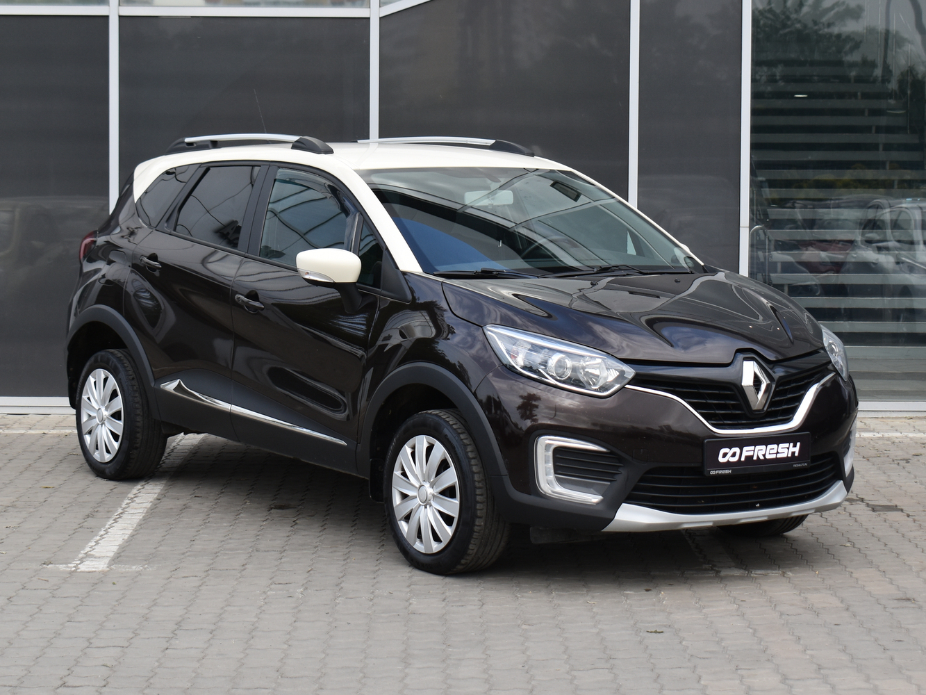 Renault Kaptur с пробегом 113957 км | Купить б/у Renault Kaptur 2018 года в  Ростове-на-Дону | Fresh Auto