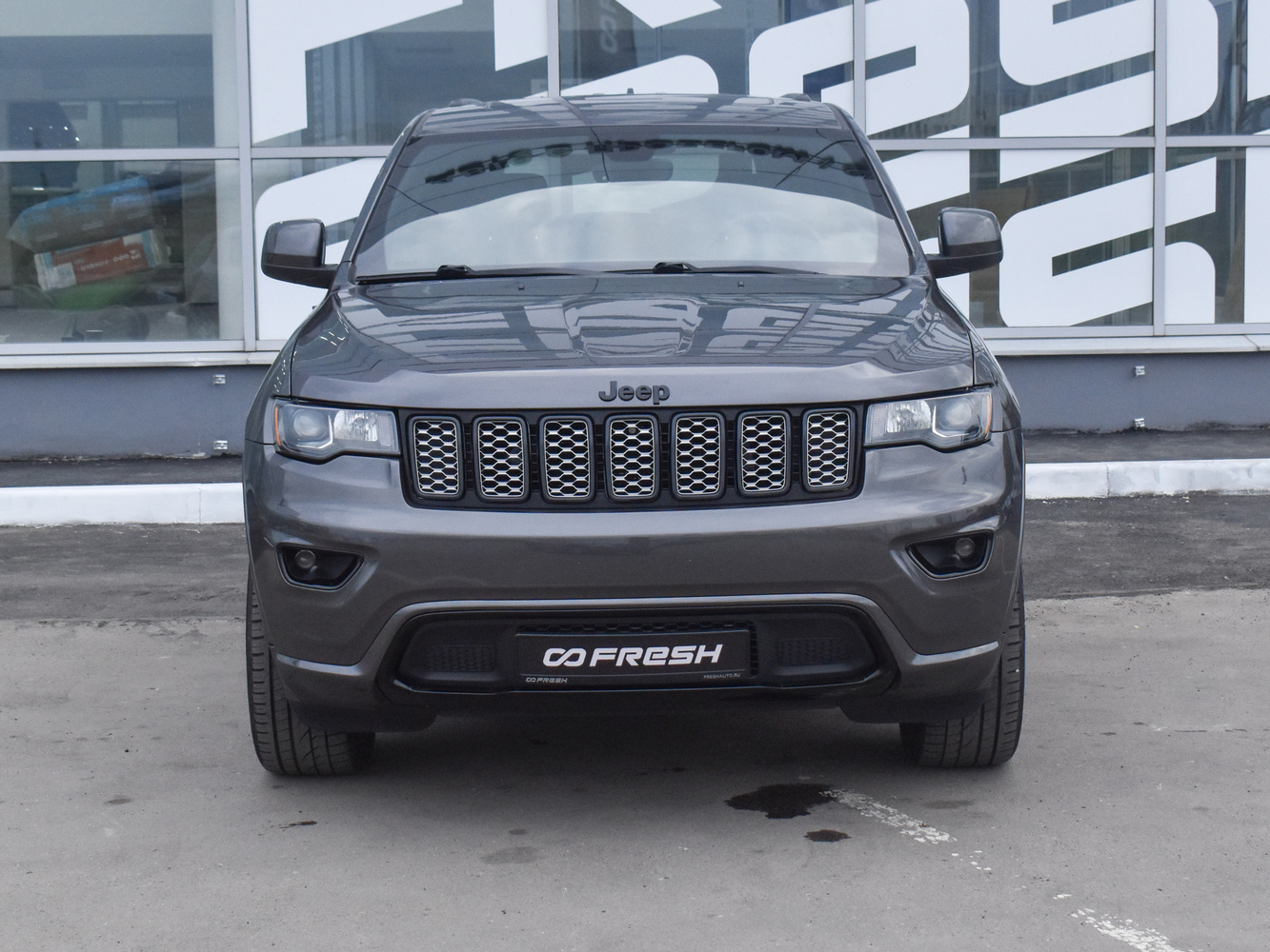 Jeep Grand Cherokee с пробегом 104408 км | Купить б/у Jeep Grand Cherokee  2018 года в Москве | Fresh Auto