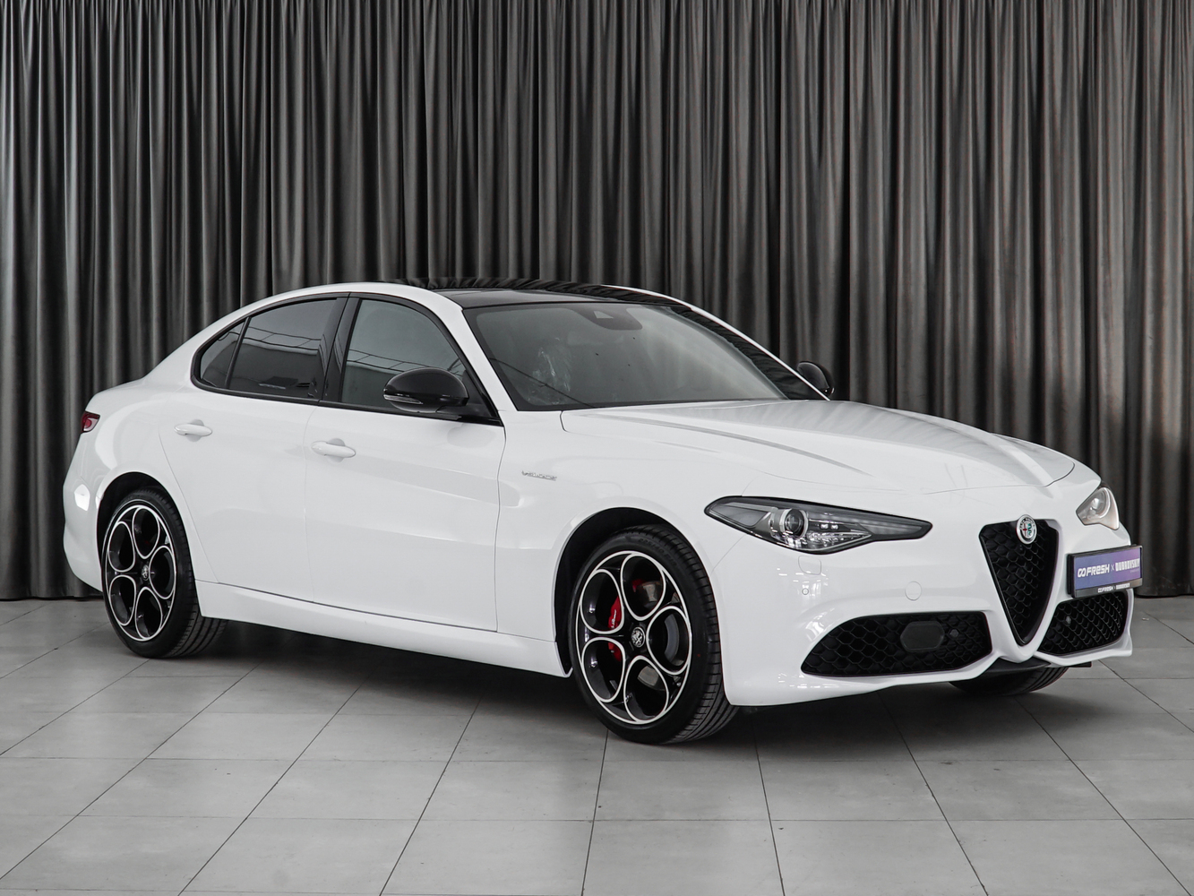 Alfa Romeo Giulia с пробегом 184 км | Купить б/у Alfa Romeo Giulia 2023  года в Москве | Fresh Auto