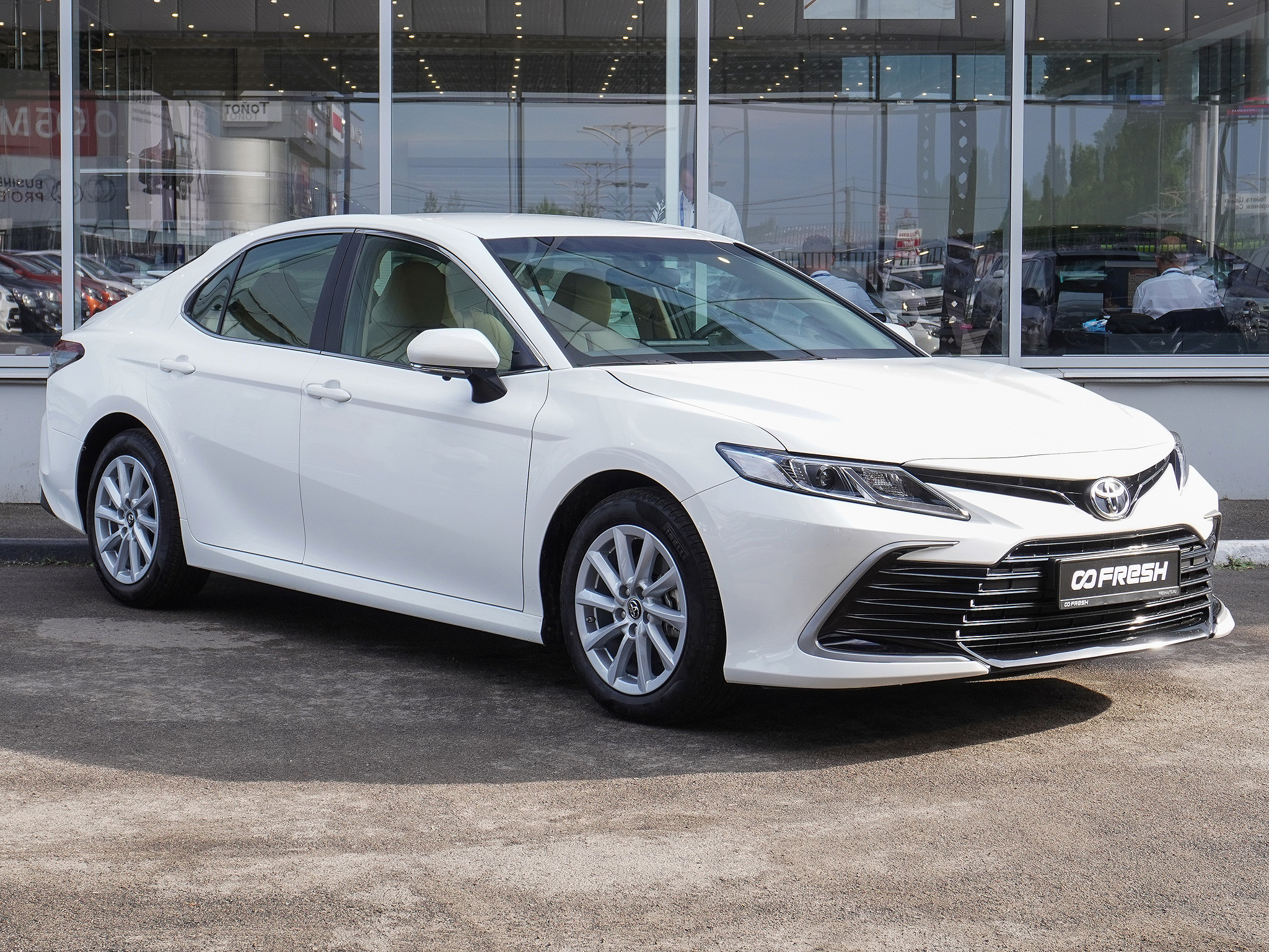 Toyota Camry с пробегом 9809 км | Купить б/у Toyota Camry 2023 года в  Воронеже | Fresh Auto