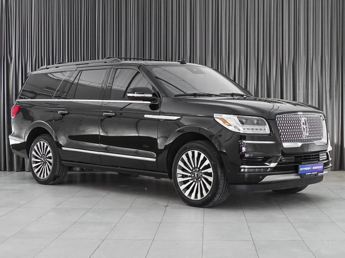 Lincoln Navigator с пробегом 3608 км | Купить б/у Lincoln Navigator 2021  года в Екатеринбурге | Fresh Auto