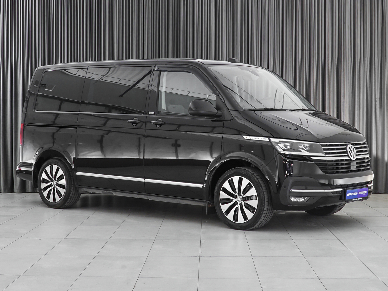 Volkswagen Multivan с пробегом 51021 км | Купить б/у Volkswagen Multivan  2019 года в Екатеринбурге | Fresh Auto