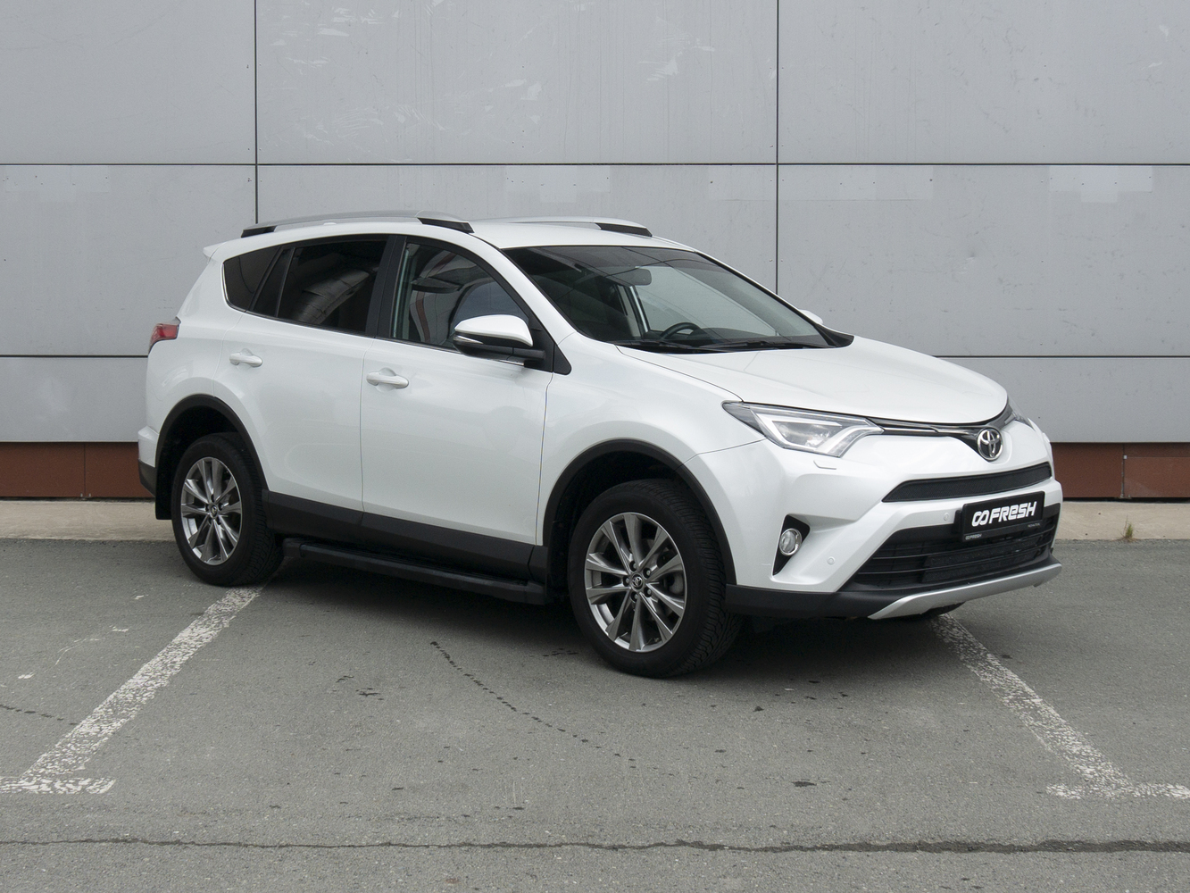 Toyota RAV4 с пробегом 124097 км | Купить б/у Toyota RAV4 2018 года в  Екатеринбурге | Fresh Auto