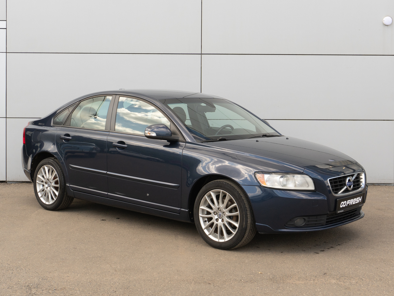 Volvo S40 с пробегом 128297 км | Купить б/у Volvo S40 2012 года в Москве |  Fresh Auto