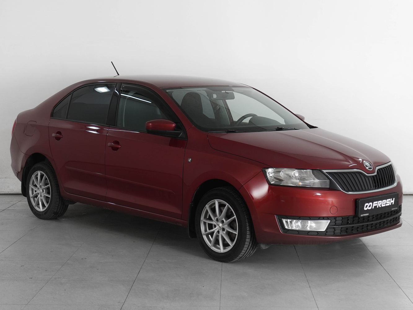 Skoda Rapid с пробегом 76809 км | Купить б/у Skoda Rapid 2015 года в Омск |  Fresh Auto