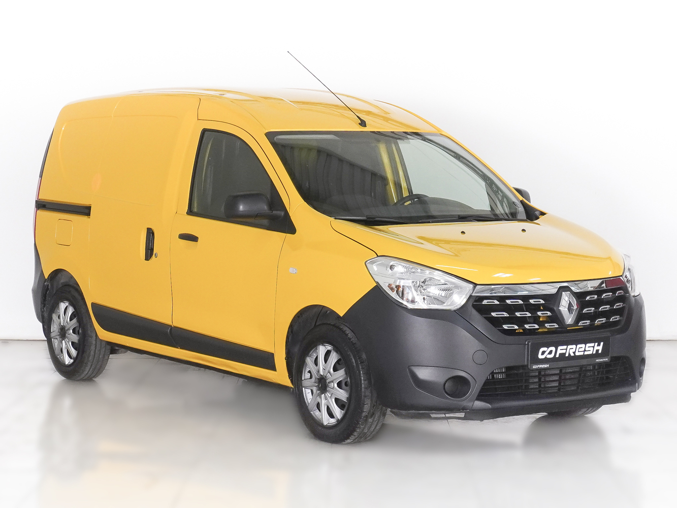 Renault Dokker с пробегом 53007 км | Купить б/у Renault Dokker 2018 года в  Екатеринбурге | Fresh Auto