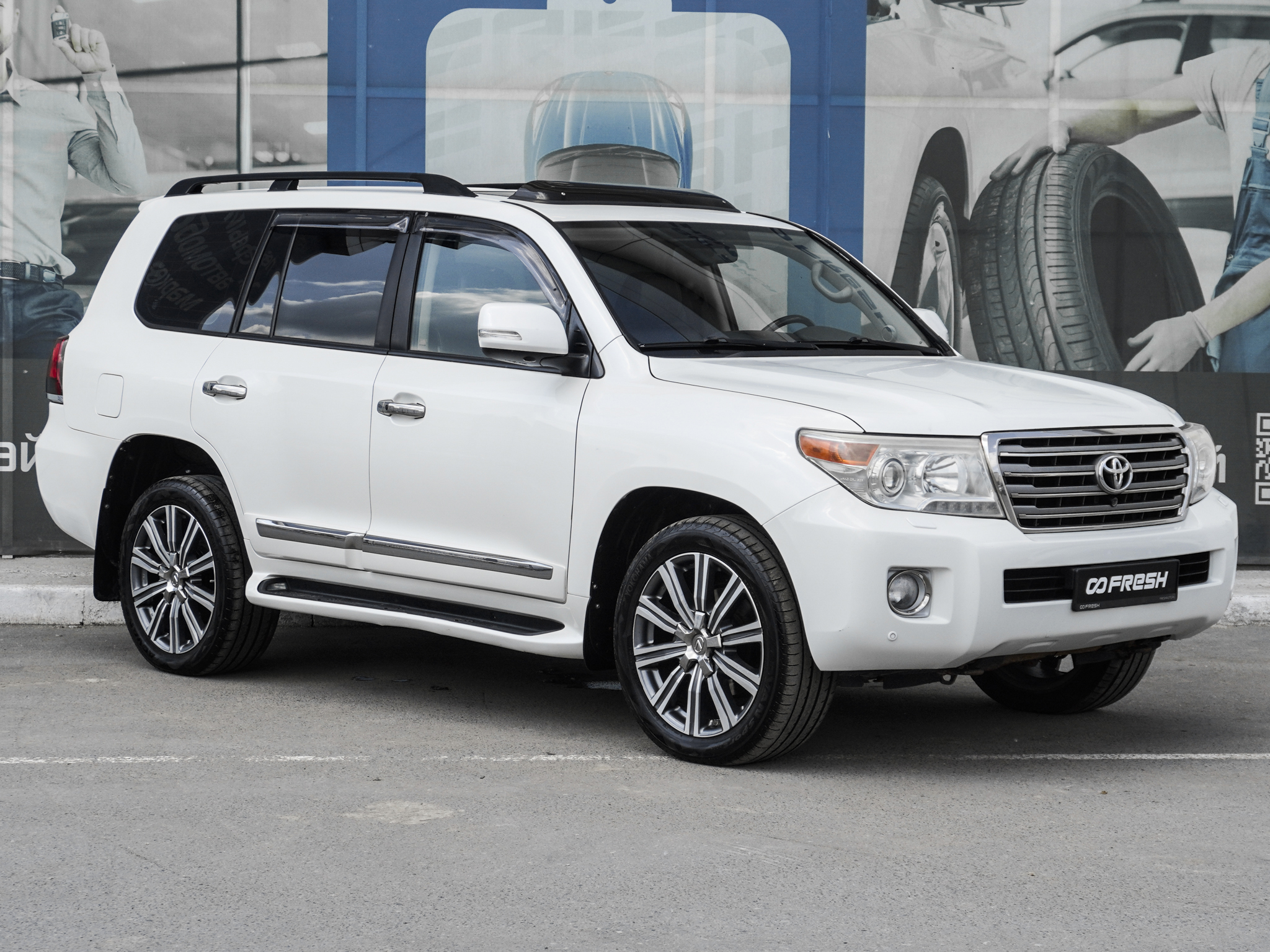 Toyota Land Cruiser с пробегом 208637 км | Купить б/у Toyota Land Cruiser  2013 года в Казани | Fresh Auto