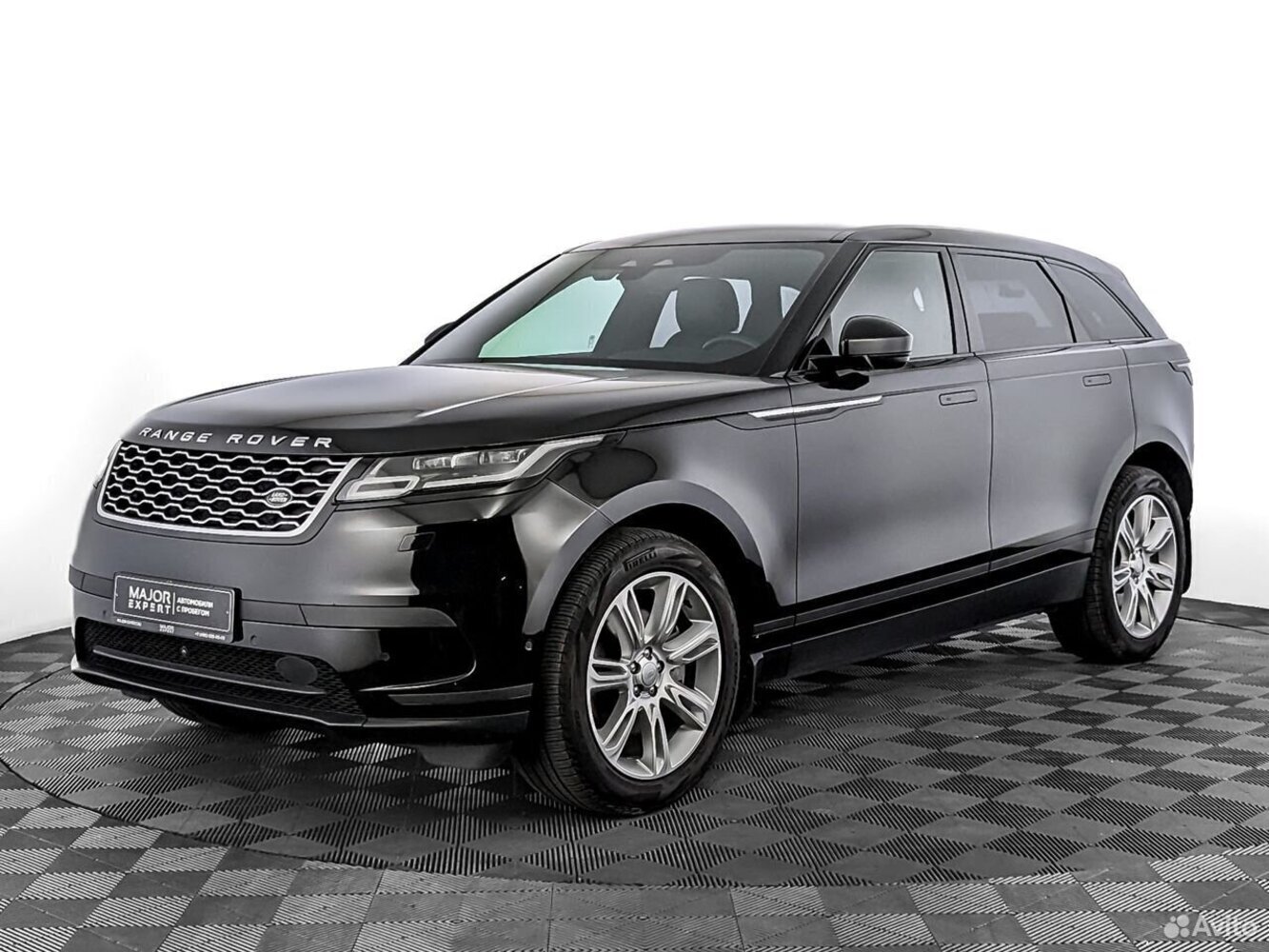 Land Rover Range Rover Velar с пробегом 43648 км | Купить б/у Land Rover  Range Rover Velar 2021 года в Москве | Fresh Auto