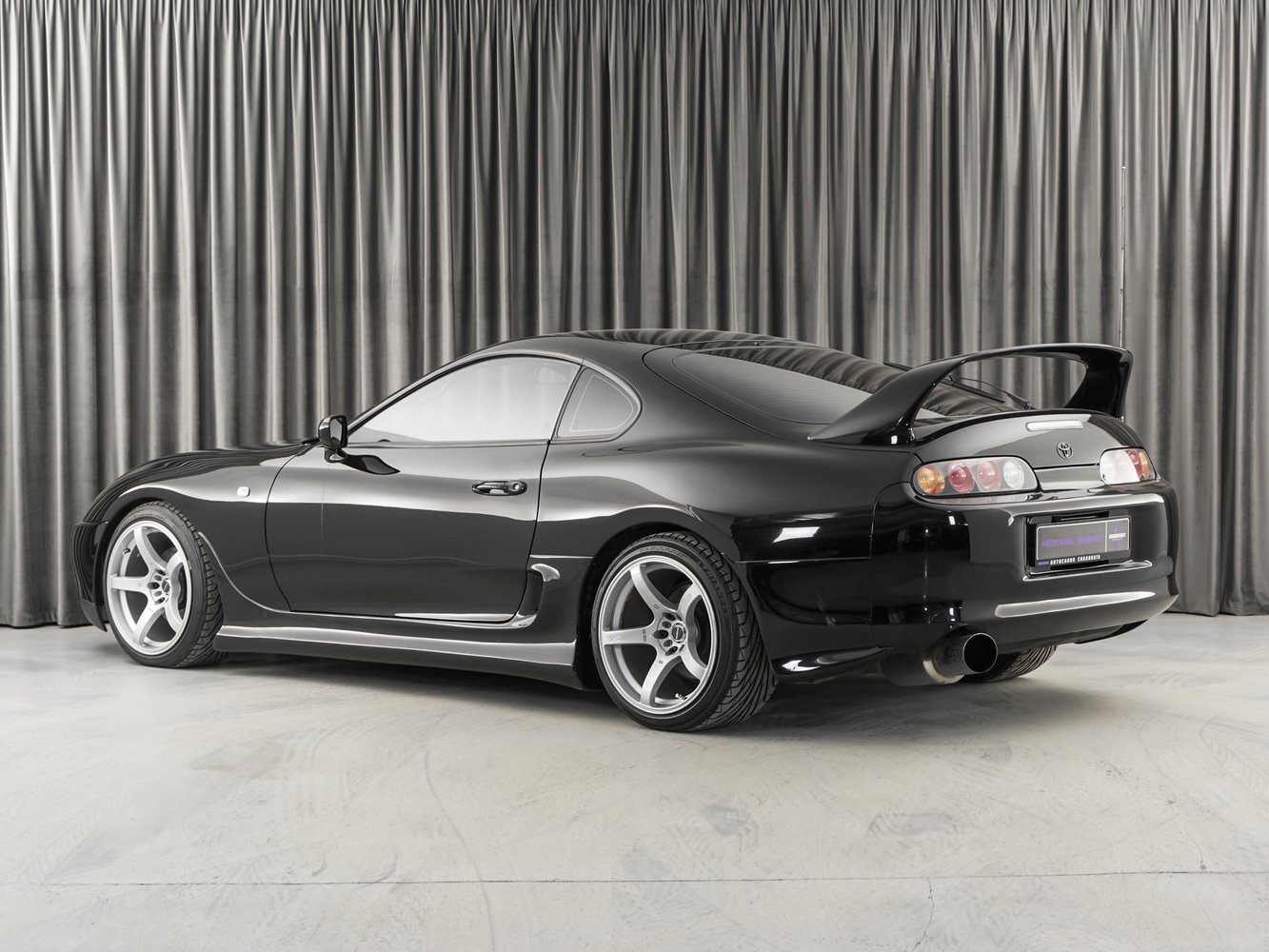 Toyota Supra a90 черная